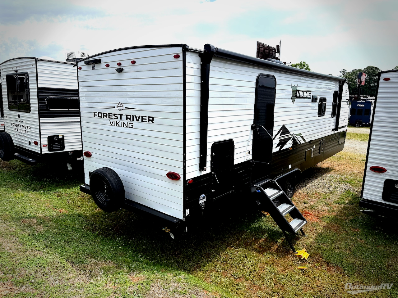 2026 Forest River Viking 6K Series 25RB Photo 2