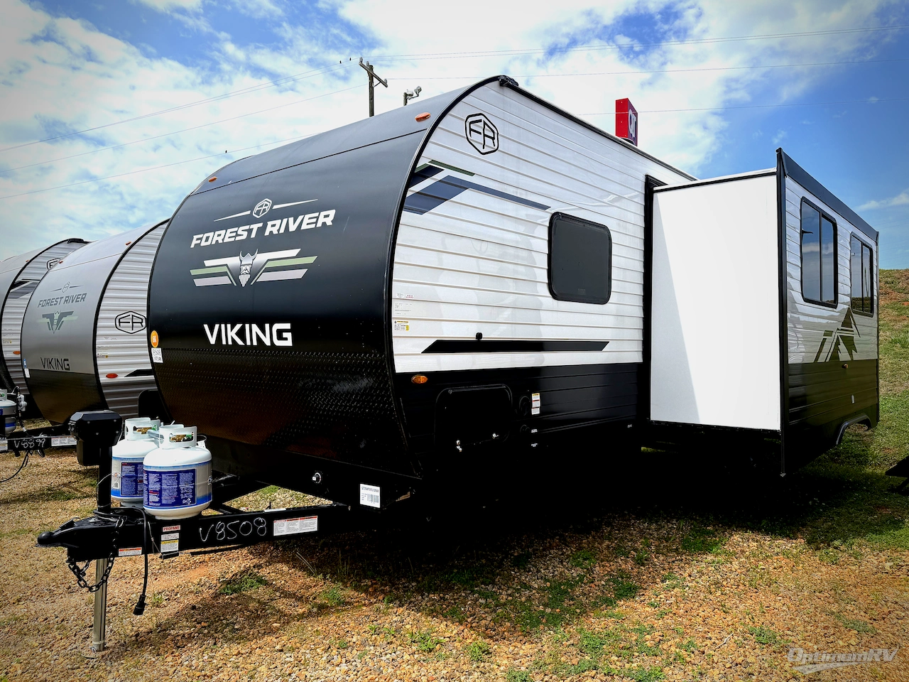 2026 Forest River Viking 6K Series 25RB Photo 4