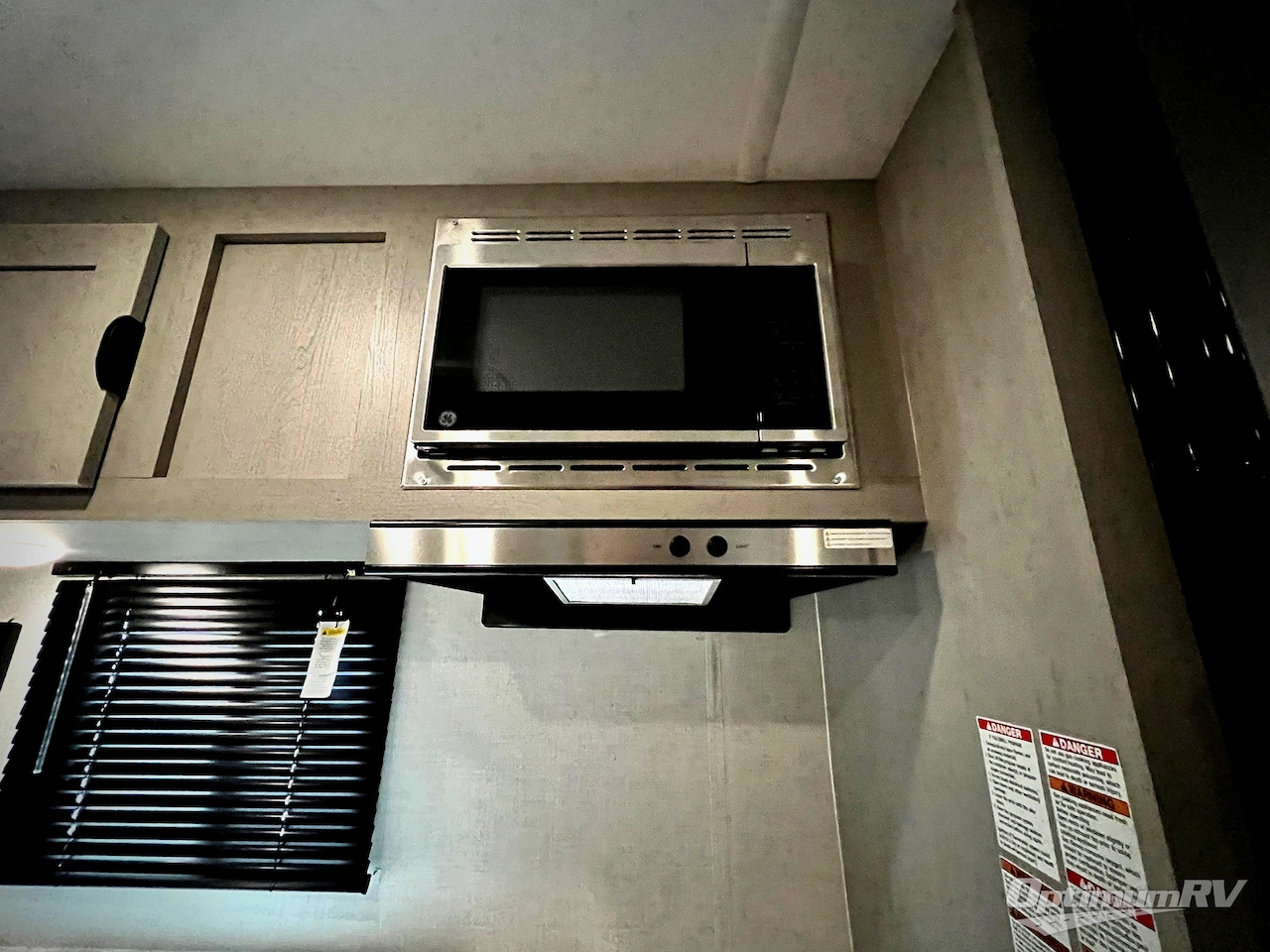 2026 Forest River Viking 6K Series 262DBS Photo 12