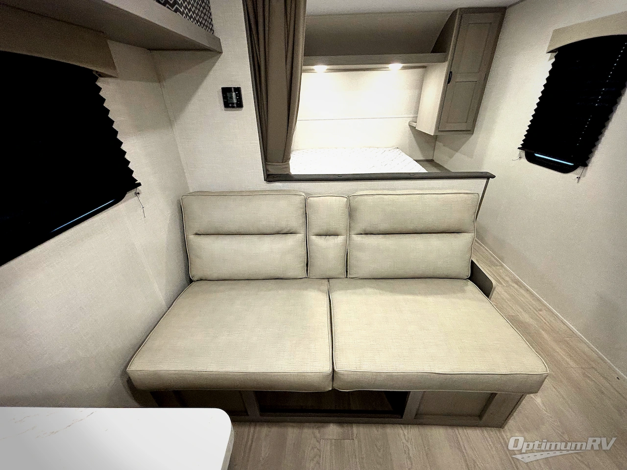 2026 Forest River Viking 5K Series 26BH Photo 8