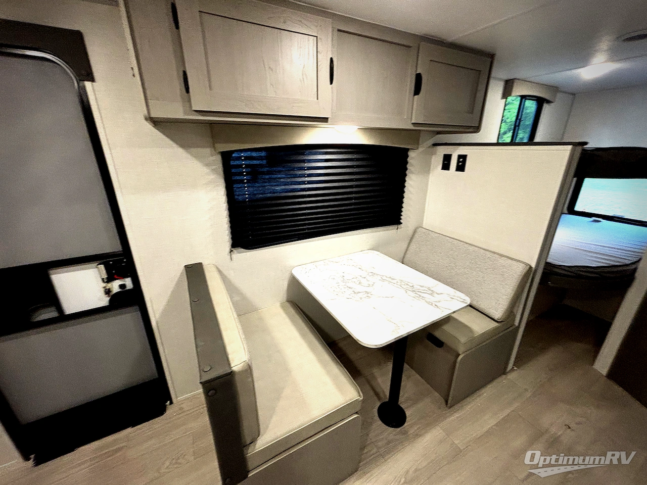 2026 Forest River Viking 5K Series 26BH Photo 10