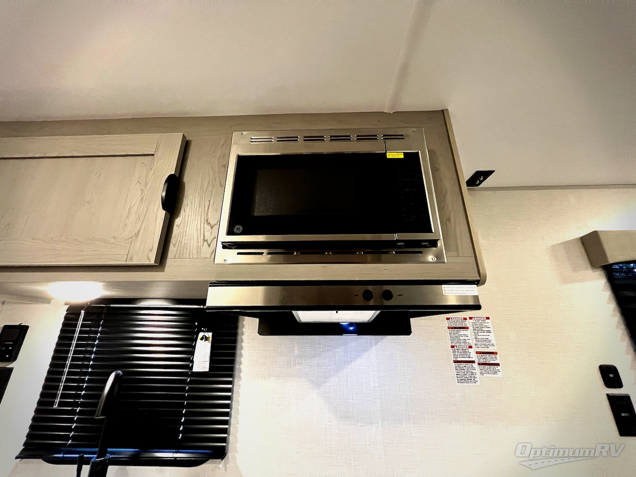 2026 Forest River Viking 5K Series 242MK Photo 10