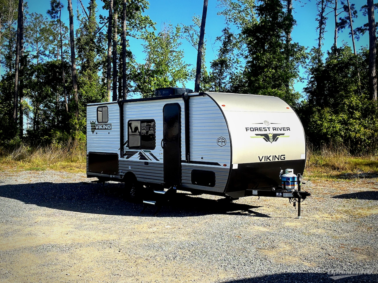 2026 Forest River Viking 4K Series 18BH Photo 1
