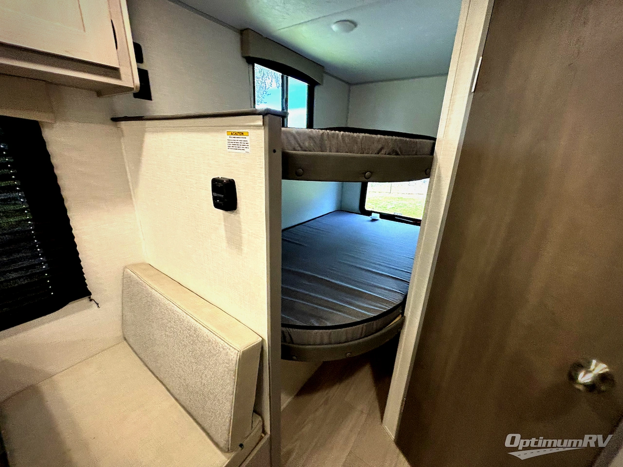 2026 Forest River Viking 4K Series 18BH Photo 10