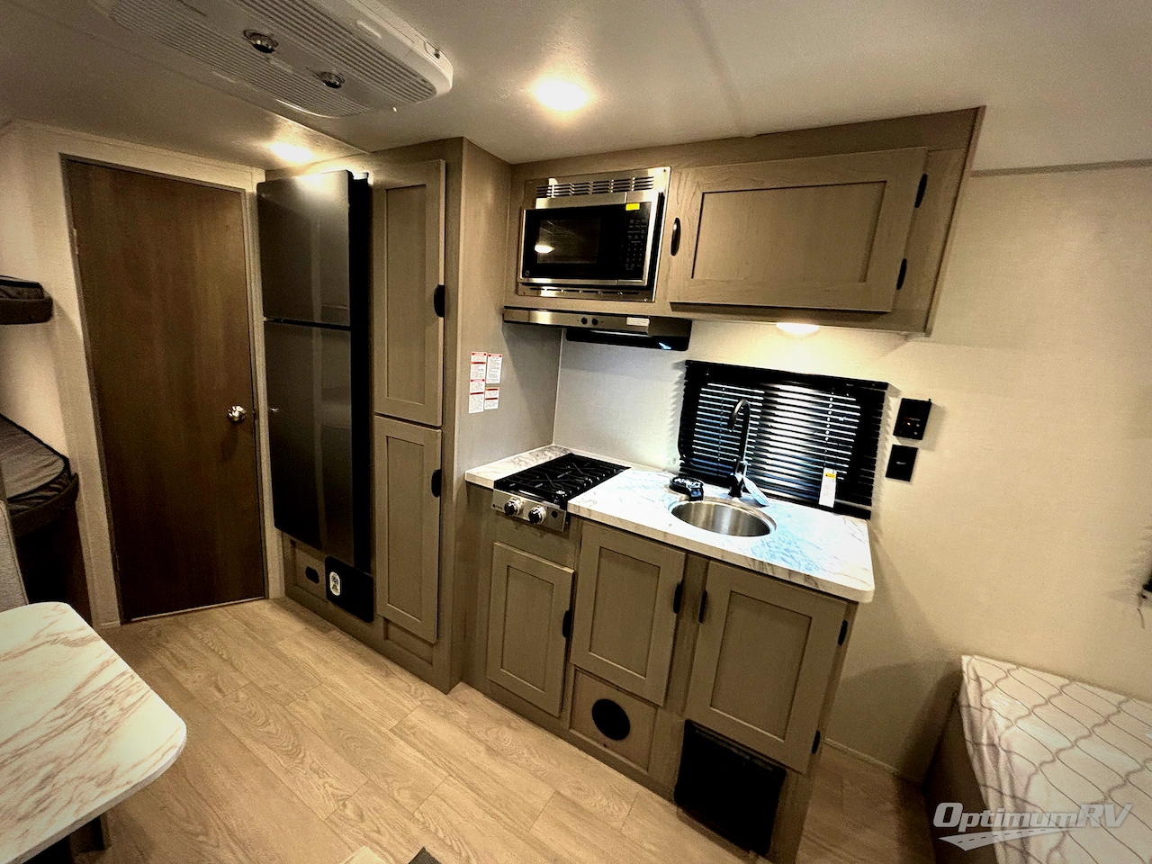 2026 Forest River Viking 4K Series 18BH Photo 6