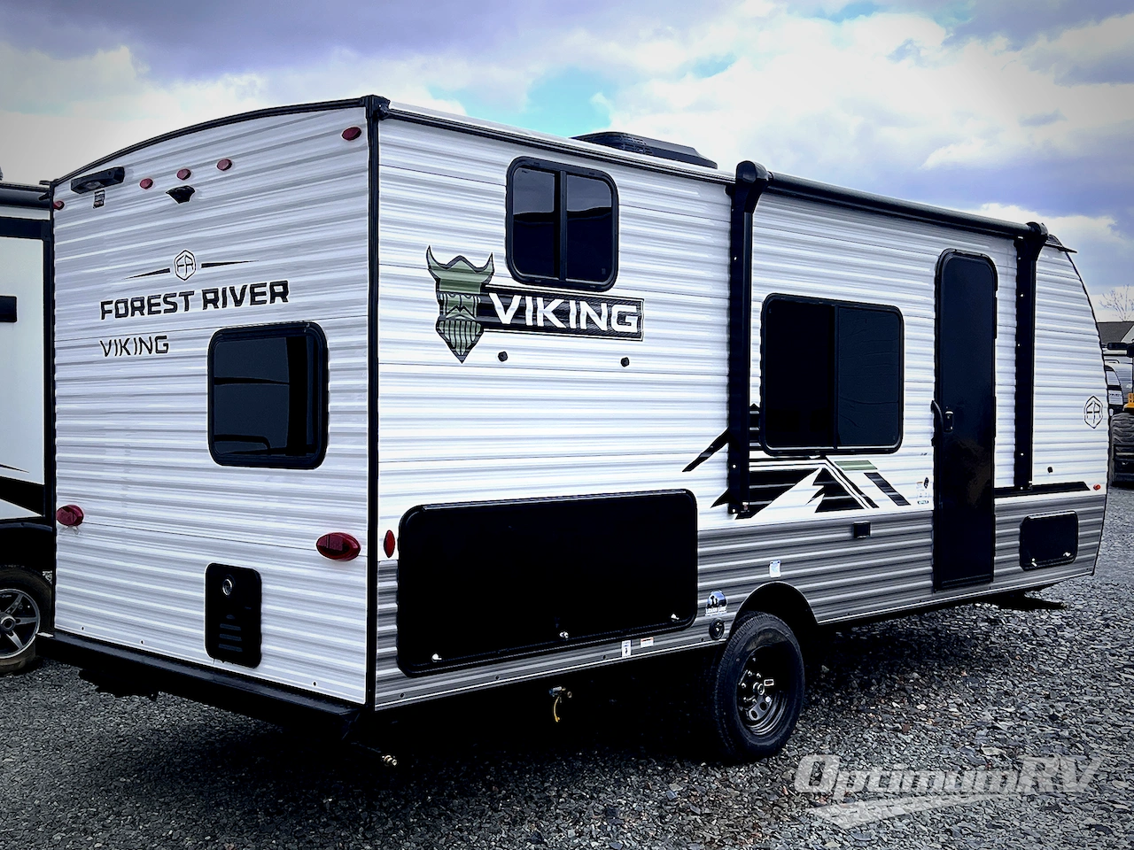 2026 Forest River Viking 4K Series 18BH Photo 2