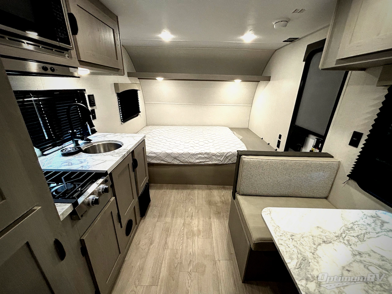 2026 Forest River Viking 4K Series 18BH Photo 5