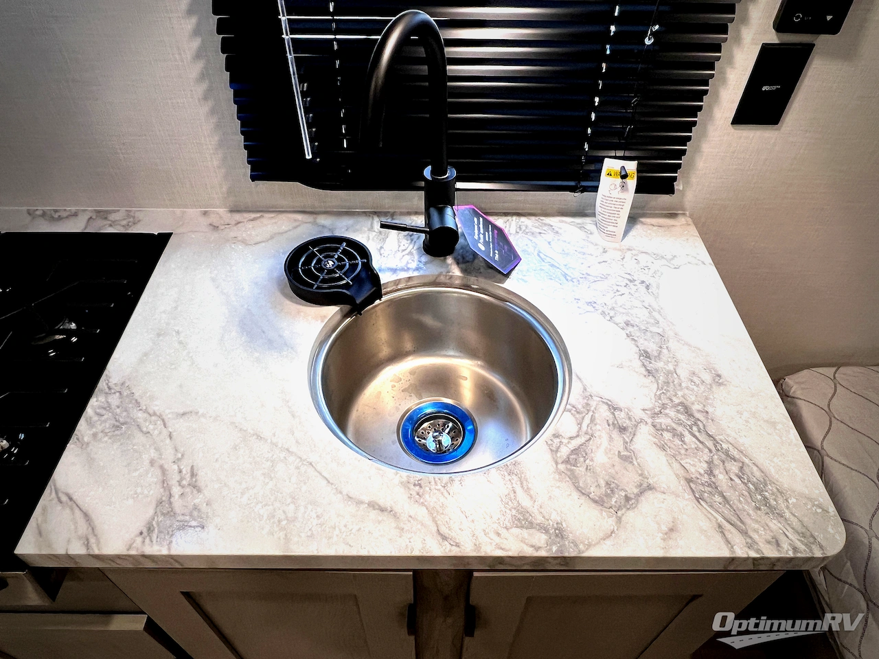 2026 Forest River Viking 4K Series 18BH Photo 9