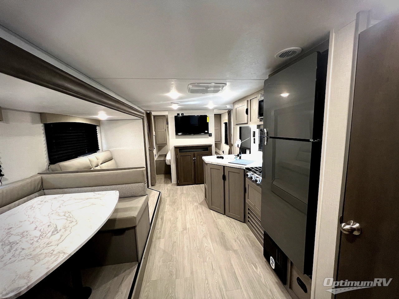 2026 Forest River Viking 6K Series 262DBS Photo 4