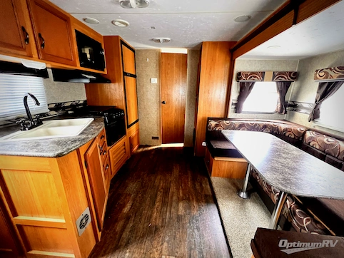 2015 KZ Spree Connect C220RBK RV Photo 4