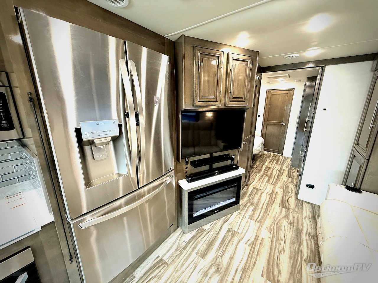 2020 Forest River Georgetown 7 Series 36D7 Photo 7