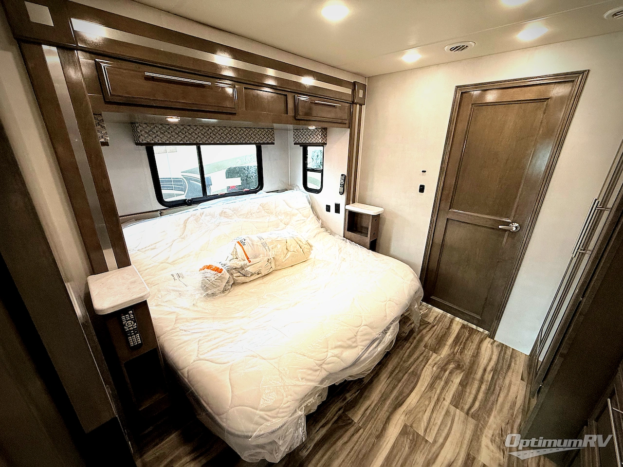 2020 Forest River Georgetown 7 Series 36D7 Photo 14