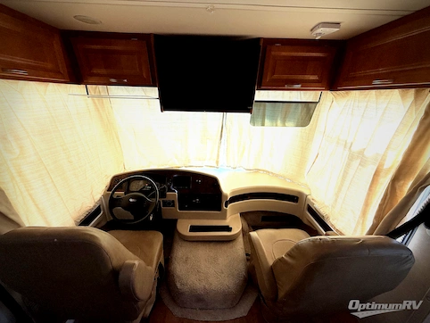 2011 Holiday Rambler Vacationer 30SFS RV Photo 4