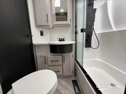 2024 Heartland Torque 418 RV Photo 2