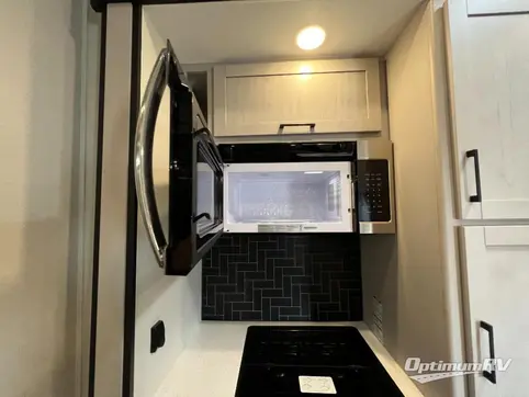 2024 Heartland Torque 418 RV Photo 3