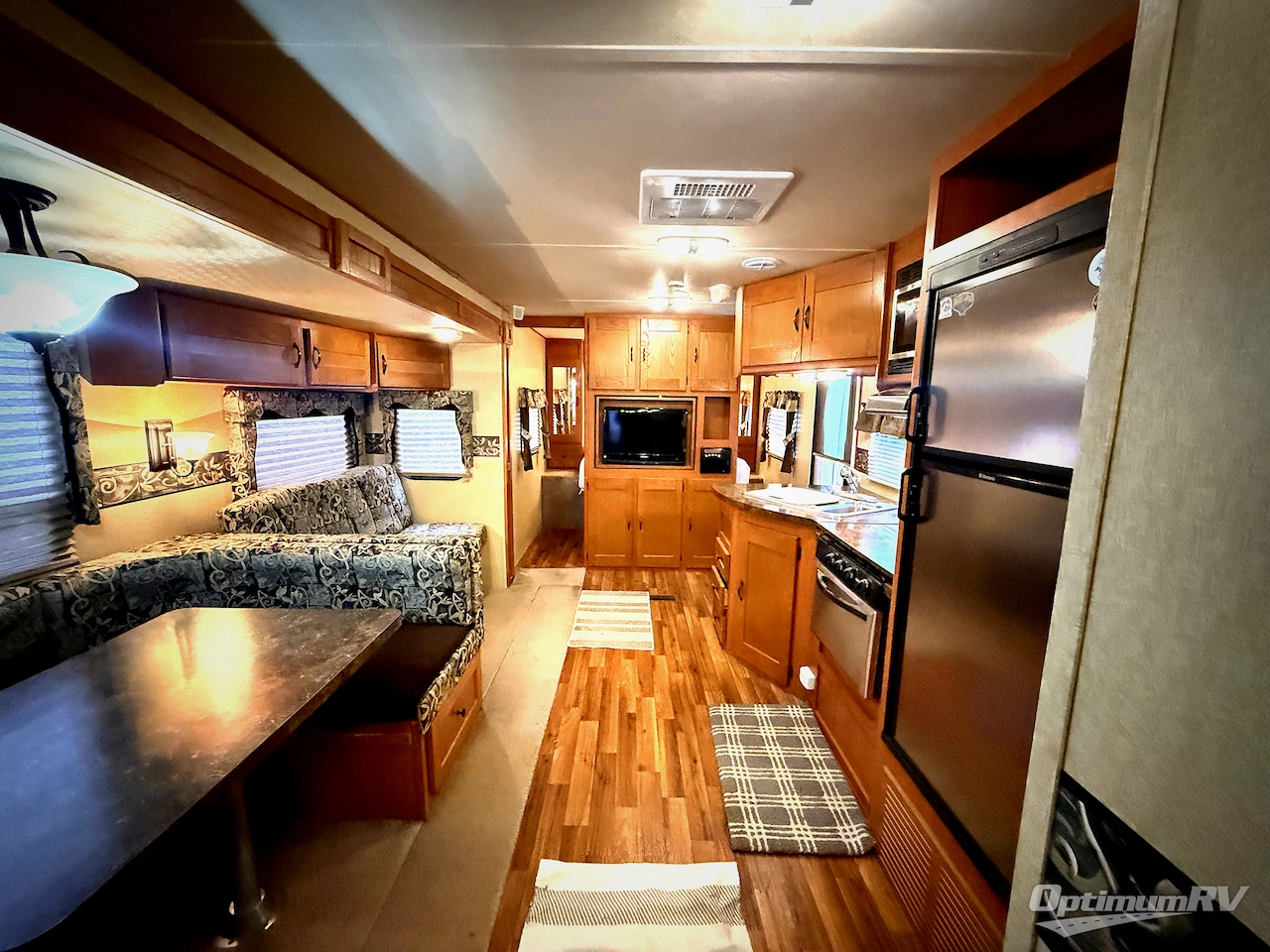 2011 Forest River Wildwood Heritage Glen 312QBUD Photo 5
