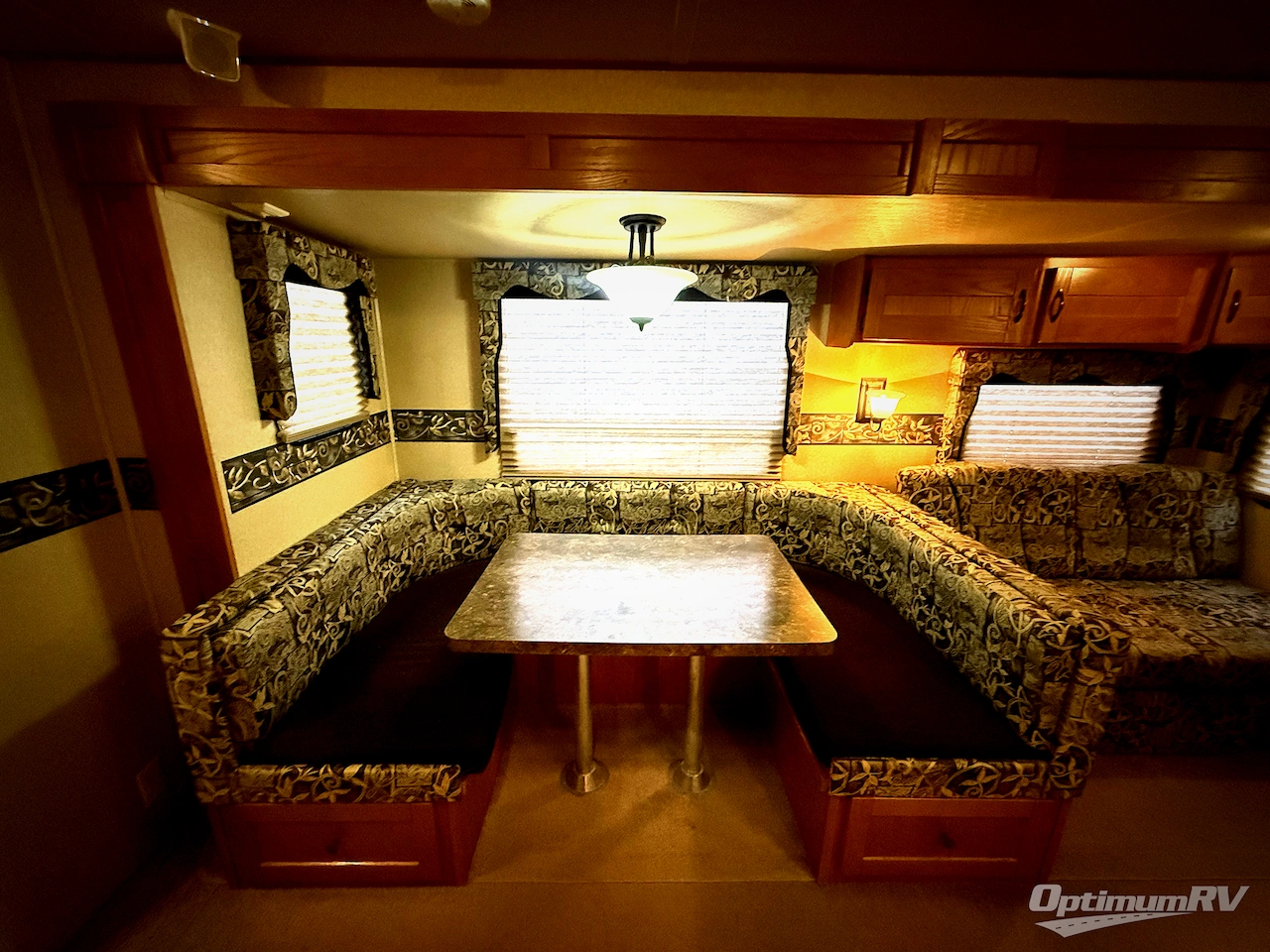 2011 Forest River Wildwood Heritage Glen 312QBUD Photo 8