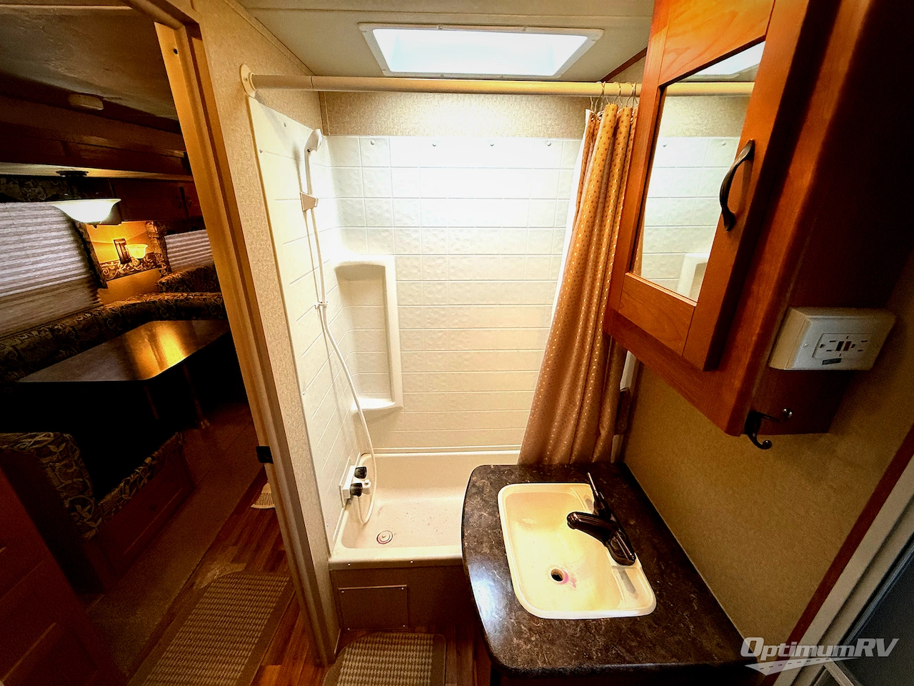2011 Forest River Wildwood Heritage Glen 312QBUD Photo 16