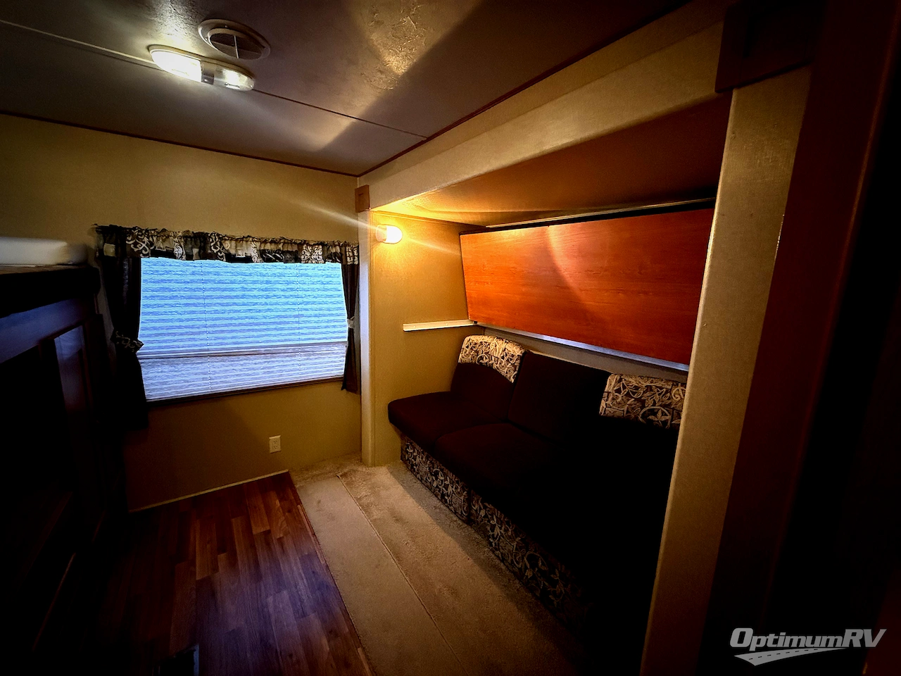 2011 Forest River Wildwood Heritage Glen 312QBUD Photo 17