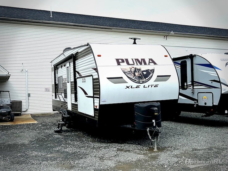2019 Palomino Puma XLE Lite 25TFC RV Photo 1