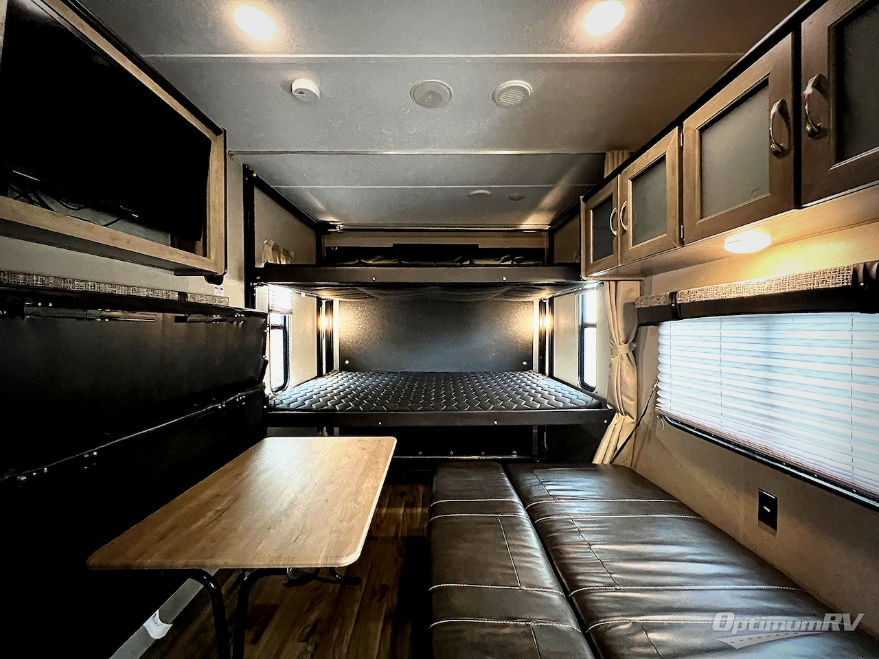 2019 Palomino Puma XLE Lite 25TFC Photo 2