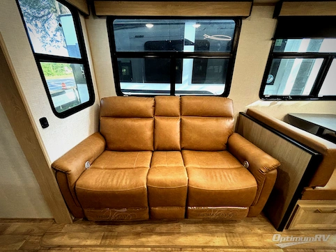 2025 KZ Ridgeway 35BH RV Photo 4