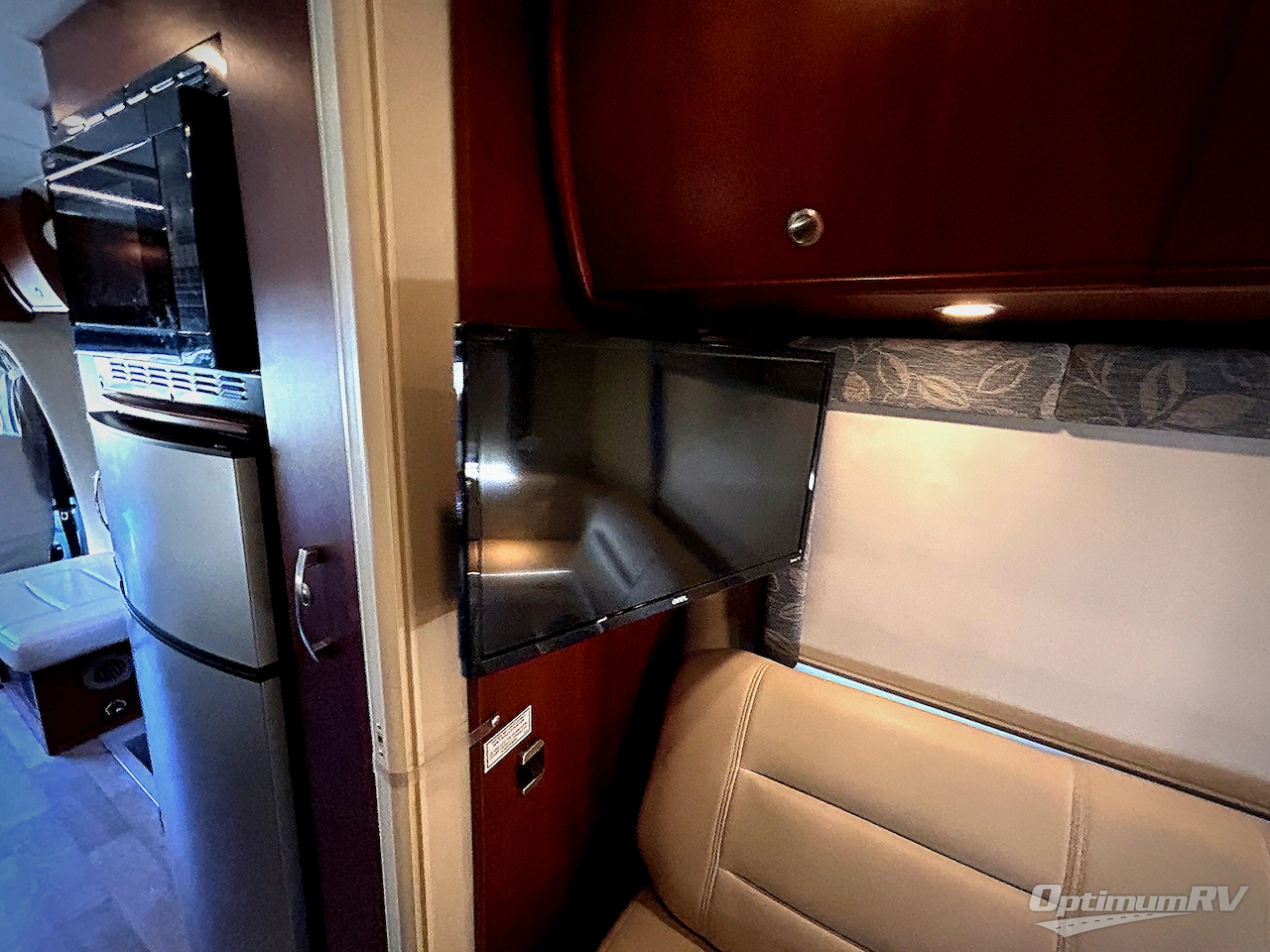 2014 Leisure Travel Serenity 24CB Photo 16