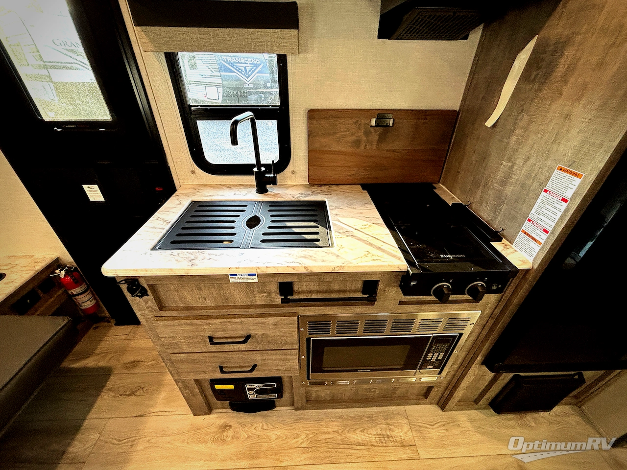 2023 Forest River Surveyor Legend 19MDBLE Photo 12