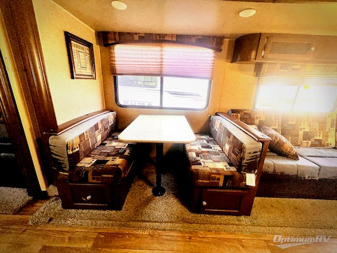 2016 Venture SportTrek 320VIK RV Photo 2