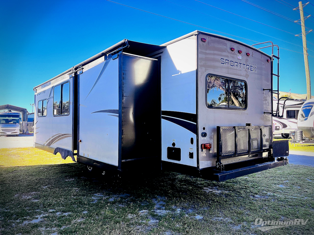 2016 Venture SportTrek 320VIK Photo 3