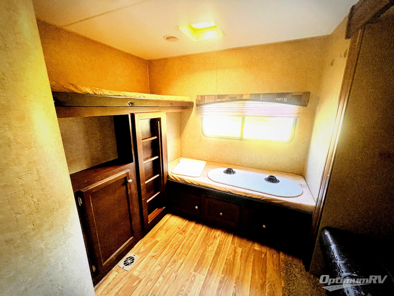2016 Venture SportTrek 320VIK Photo 18