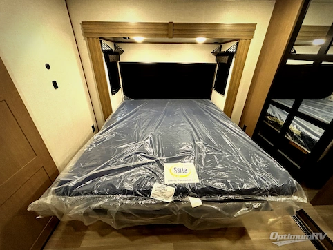 2025 KZ Durango Gold 391RKF RV Photo 3
