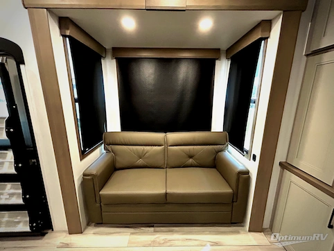 2026 KZ Durango Gold G393MKF RV Photo 4