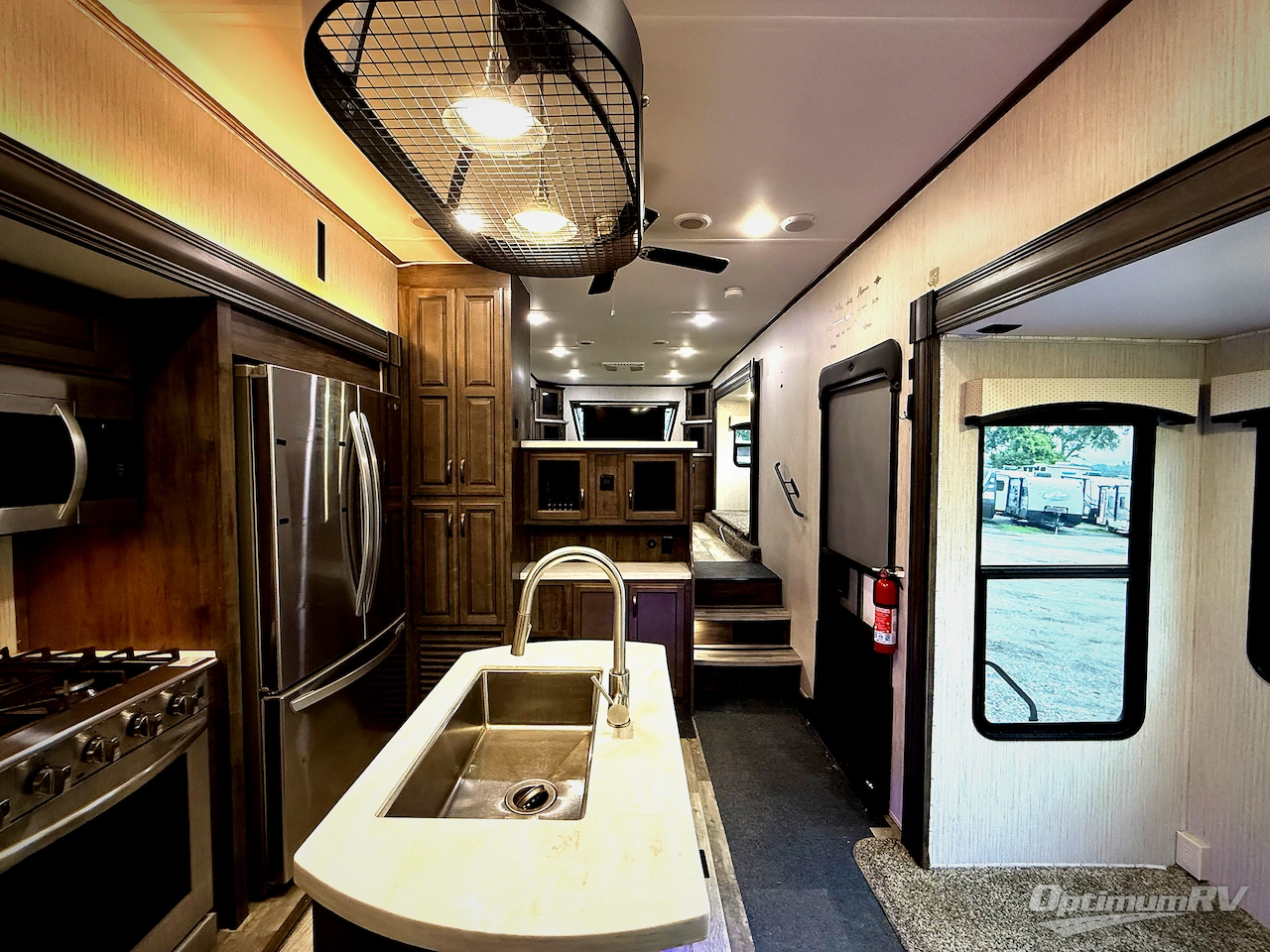 2021 Forest River Sierra 391FLRB Photo 5