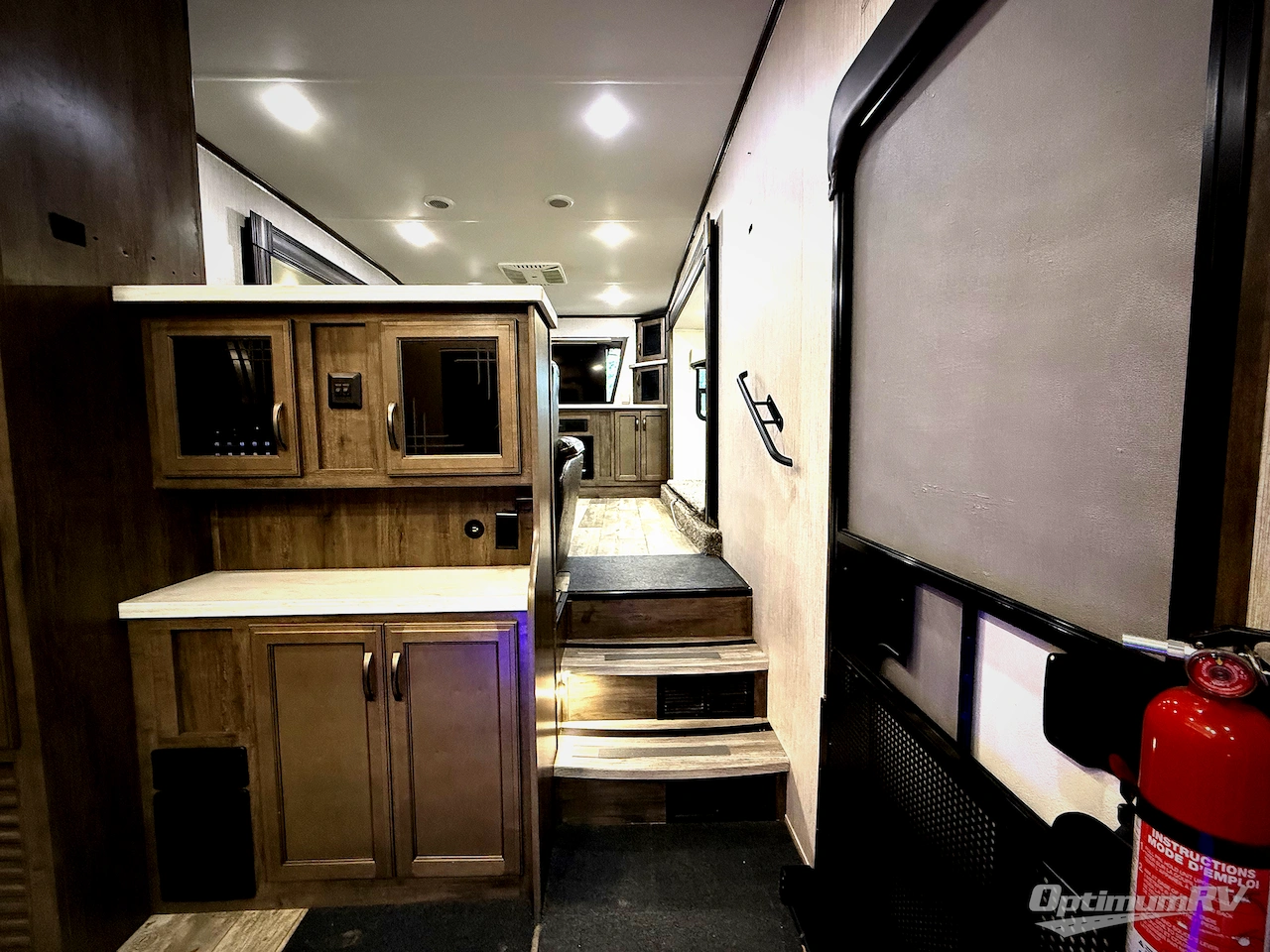 2021 Forest River Sierra 391FLRB Photo 6