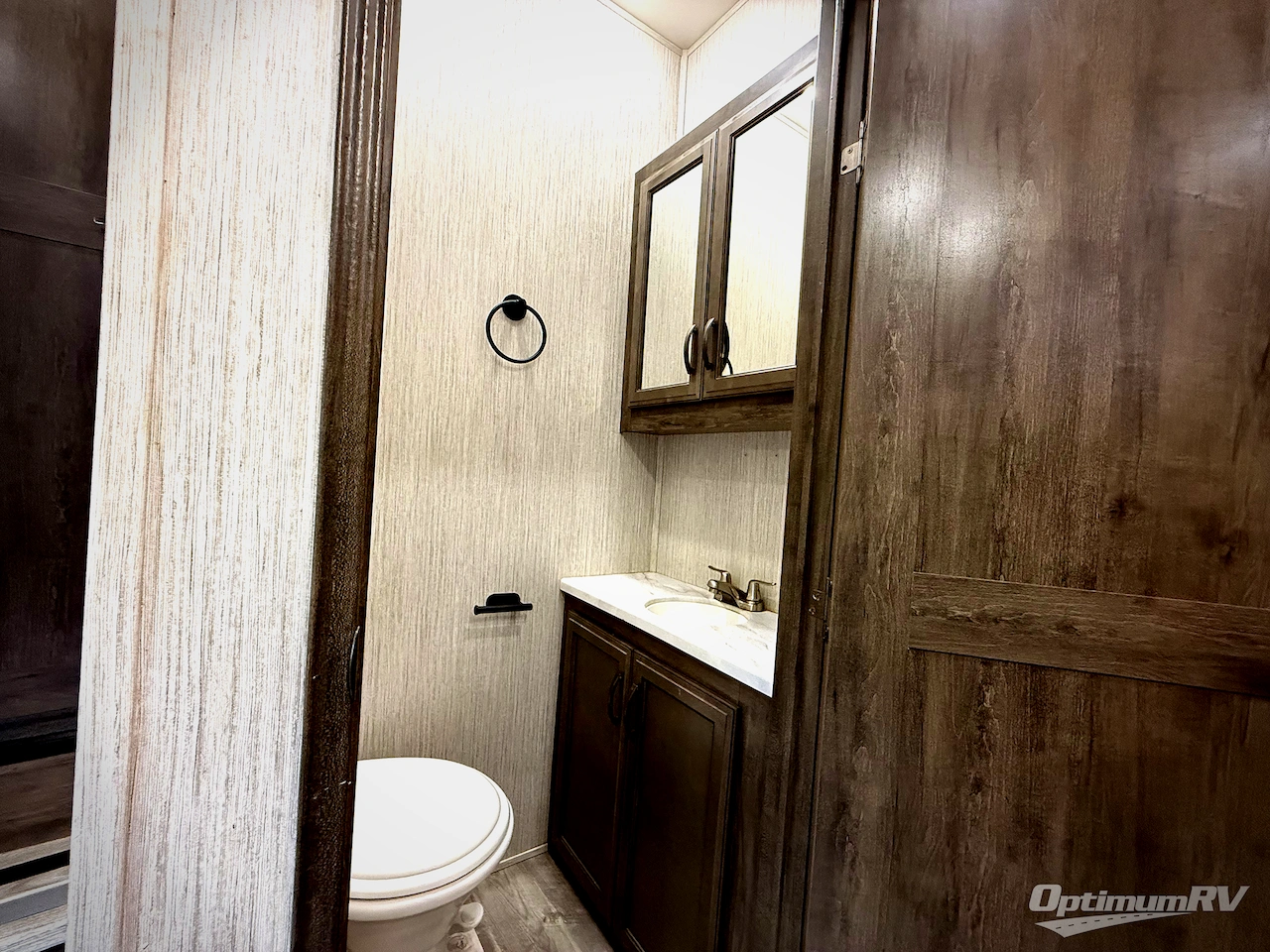 2021 Forest River Sierra 391FLRB Photo 14