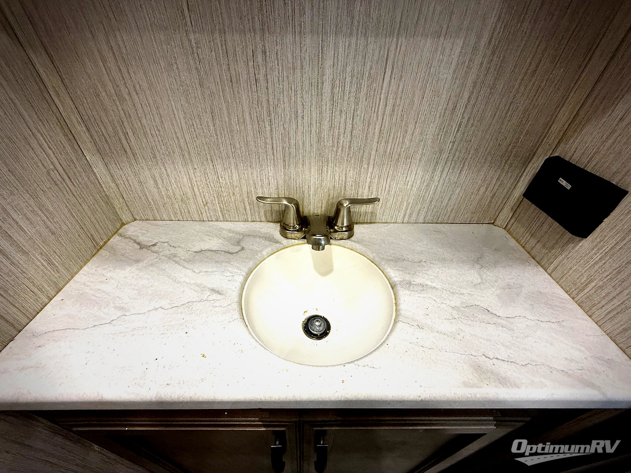 2021 Forest River Sierra 391FLRB Photo 15