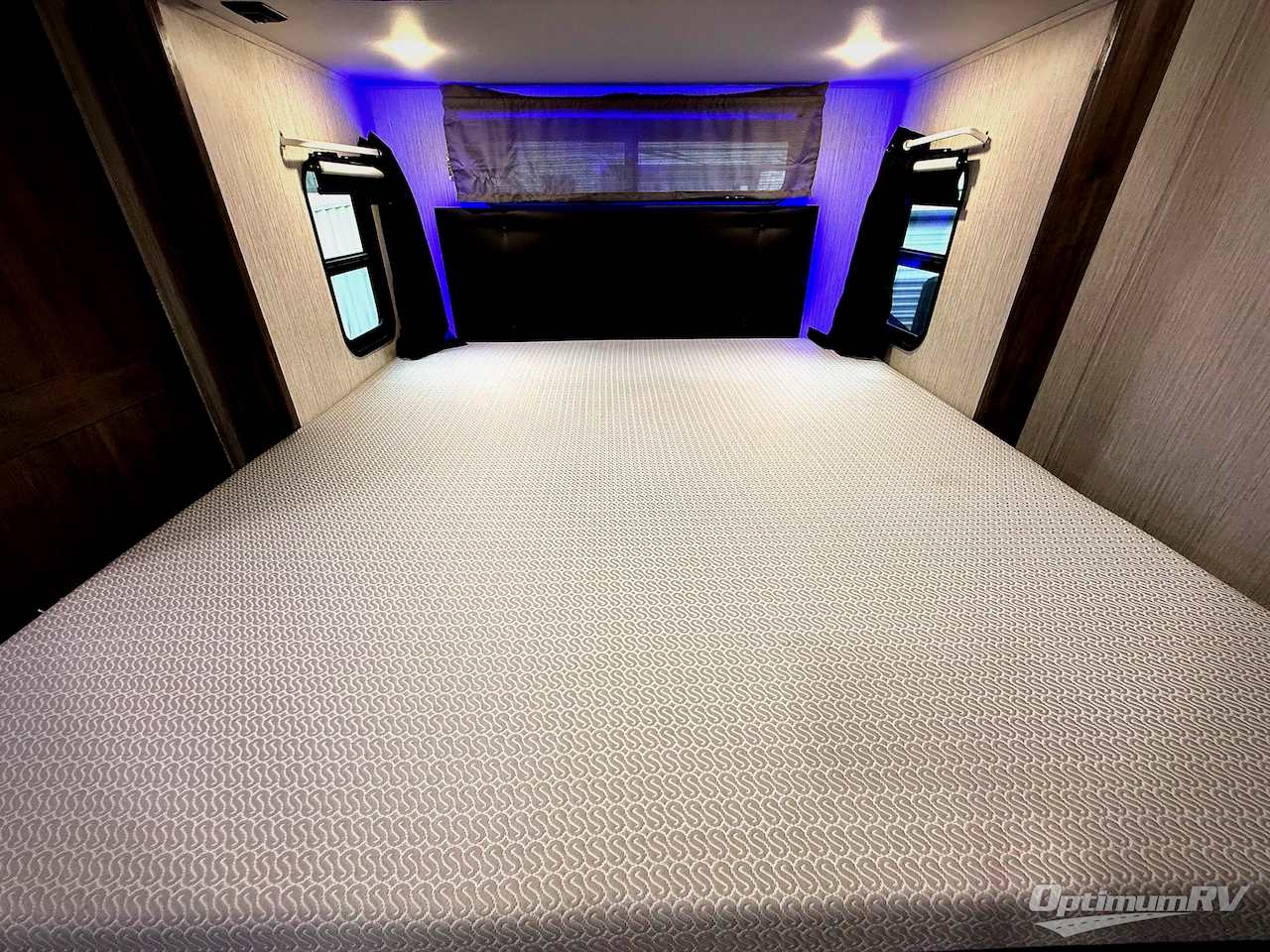 2021 Forest River Sierra 391FLRB Photo 17