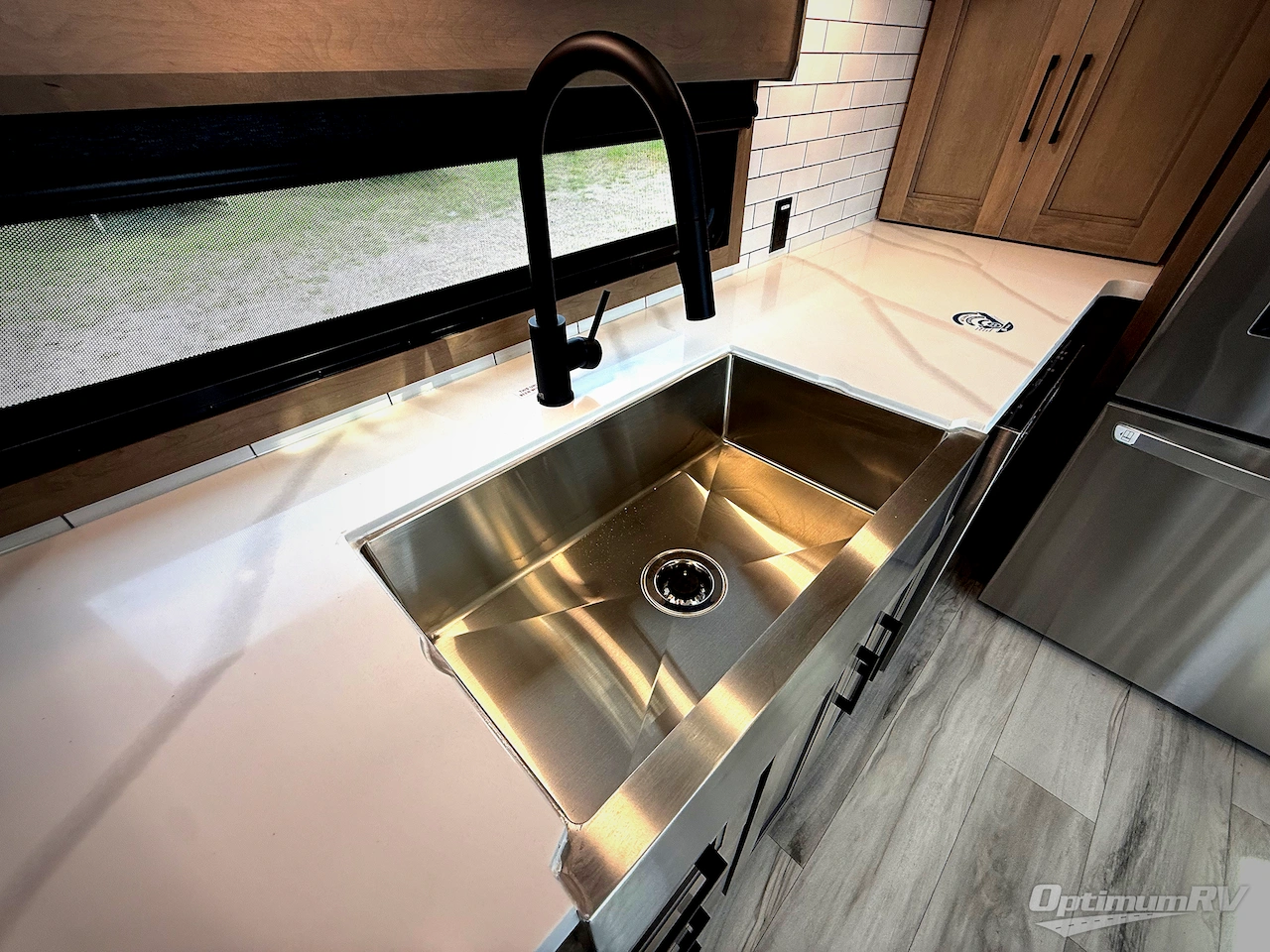 2026 KZ Durango Gold 393MKF Photo 12