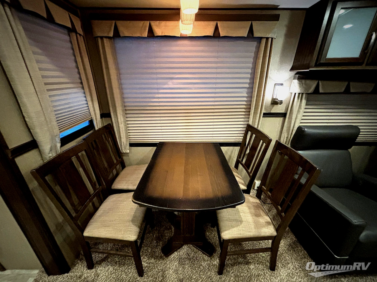 2016 Grand Design Solitude 369RL Photo 18