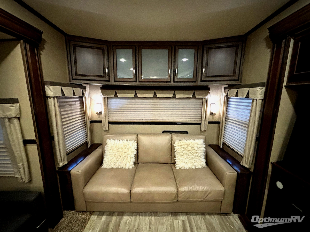 2016 Grand Design Solitude 369RL Photo 21
