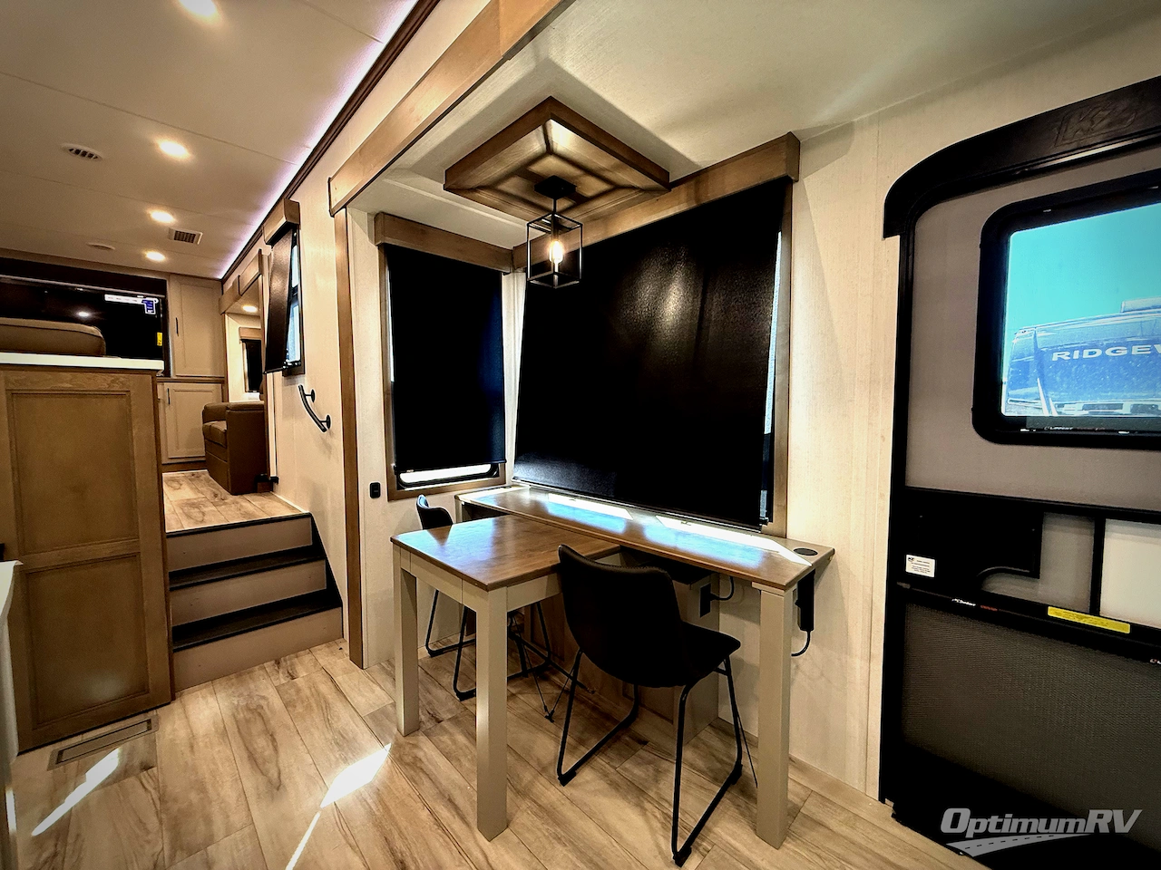 2026 KZ Durango Gold G388FLS Photo 6