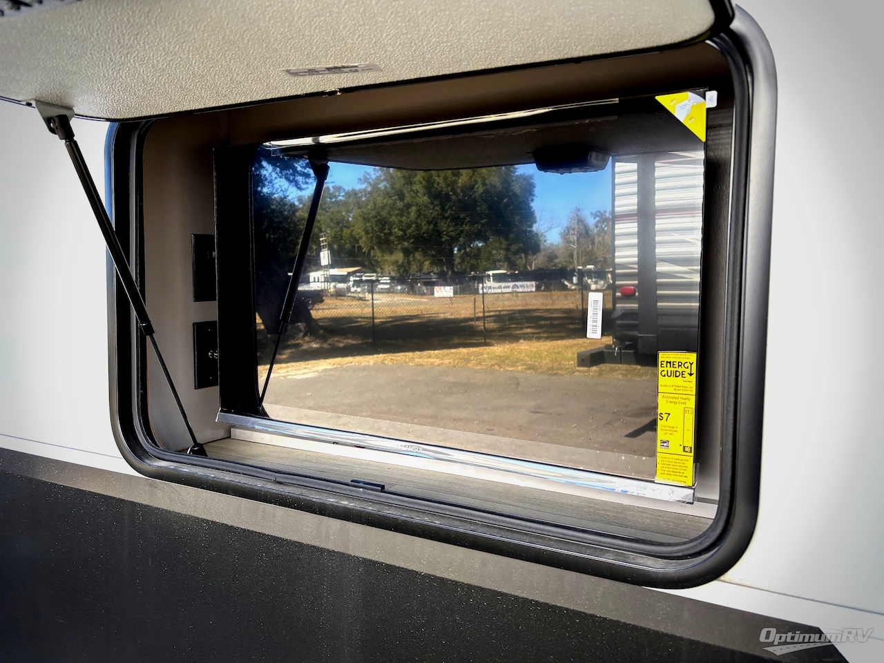 2026 KZ Durango Gold G388FLS Photo 28