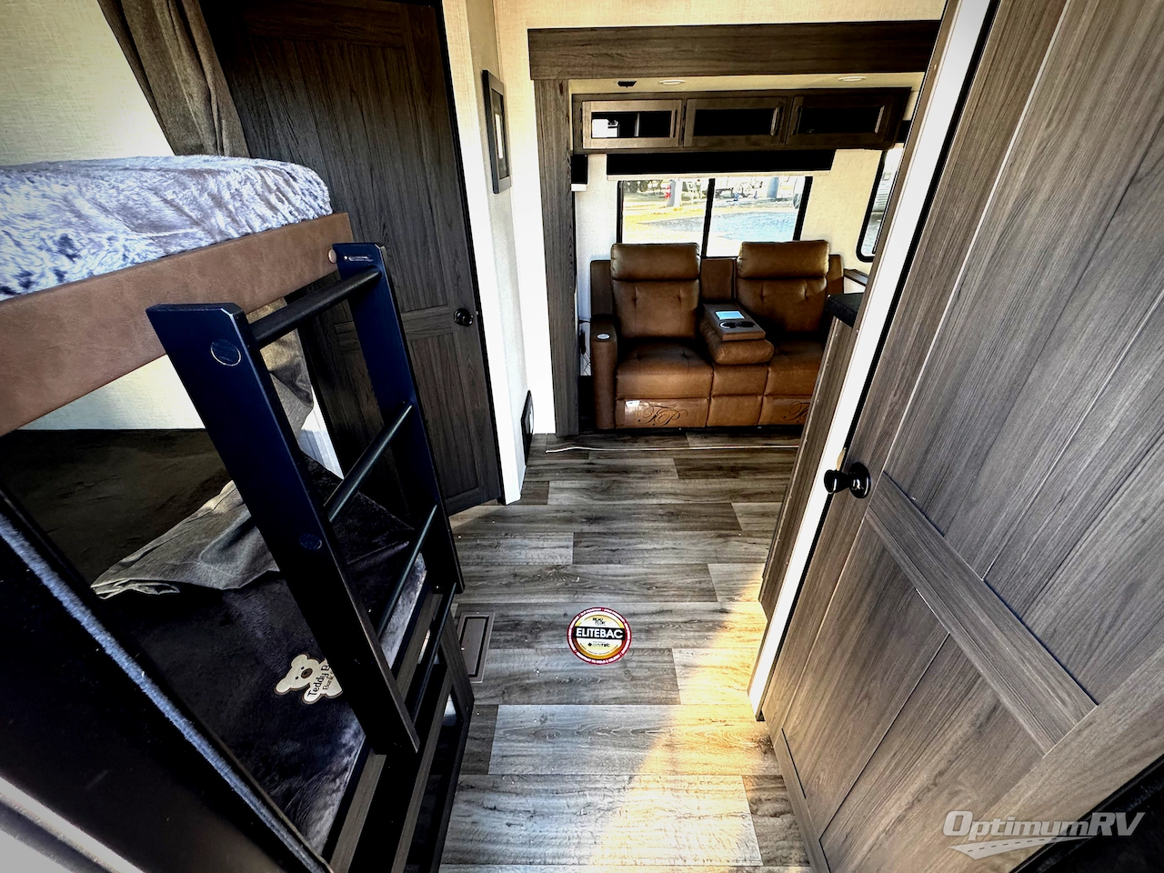 2026 Venture SportTrek ST292VBH Photo 2