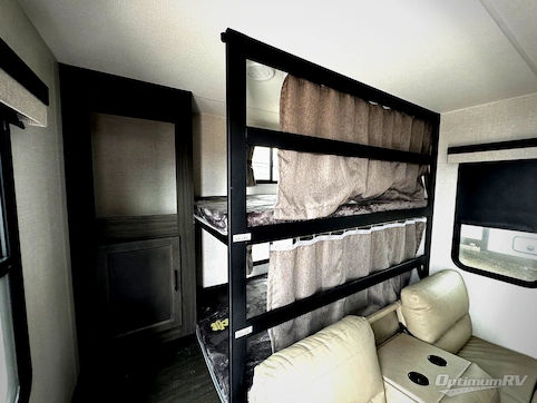 2026 Venture SportTrek ST271VBH RV Photo 2