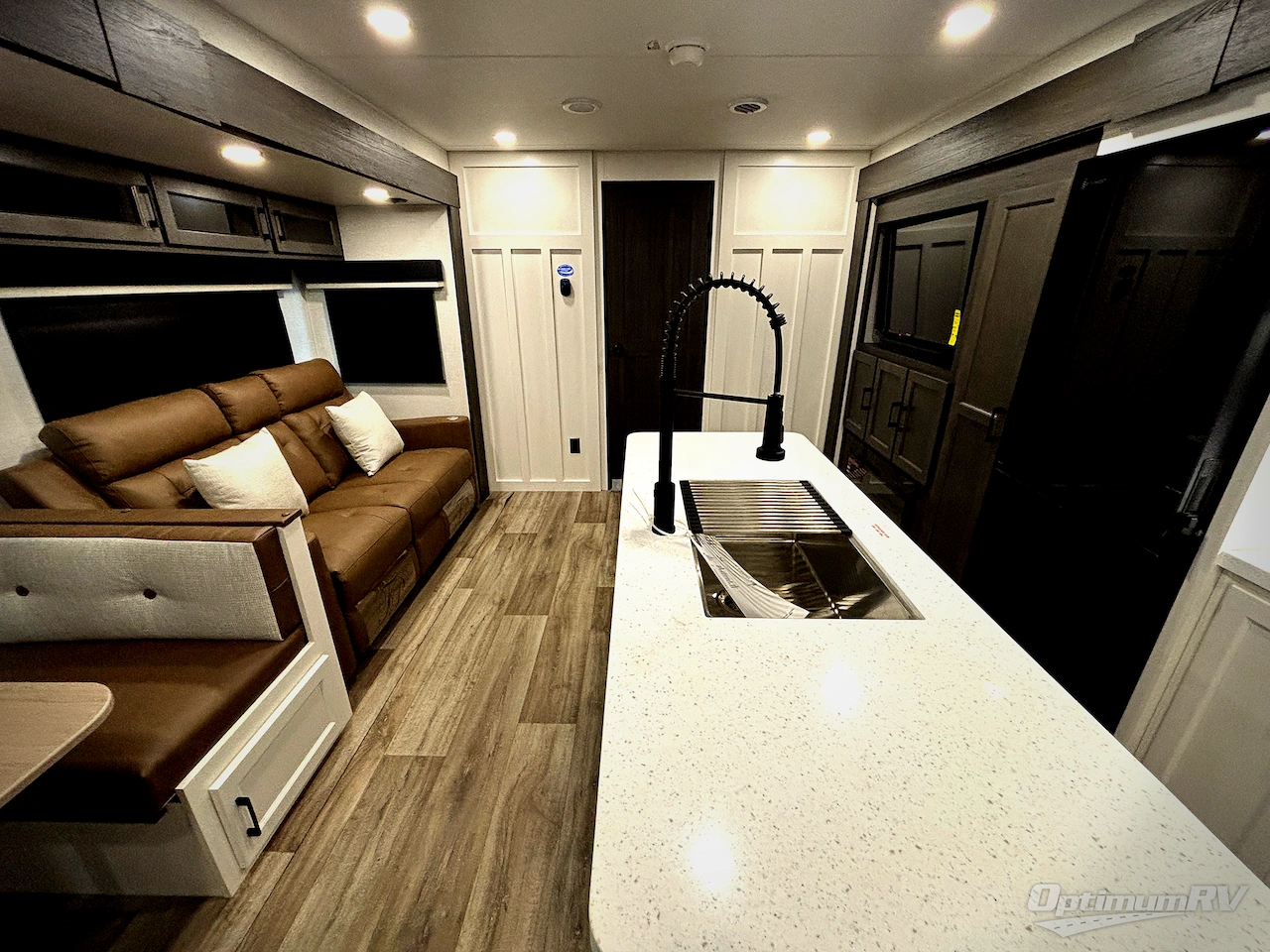 2026 Venture SportTrek Touring Edition STT343VIB Photo 4