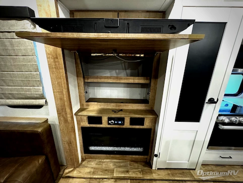 2022 Keystone Arcadia 377RL RV Photo 3
