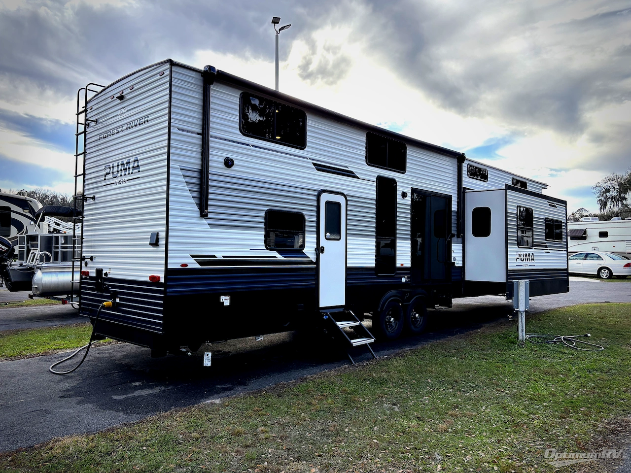 2026 Forest River Puma Vista 402LFT Photo 2