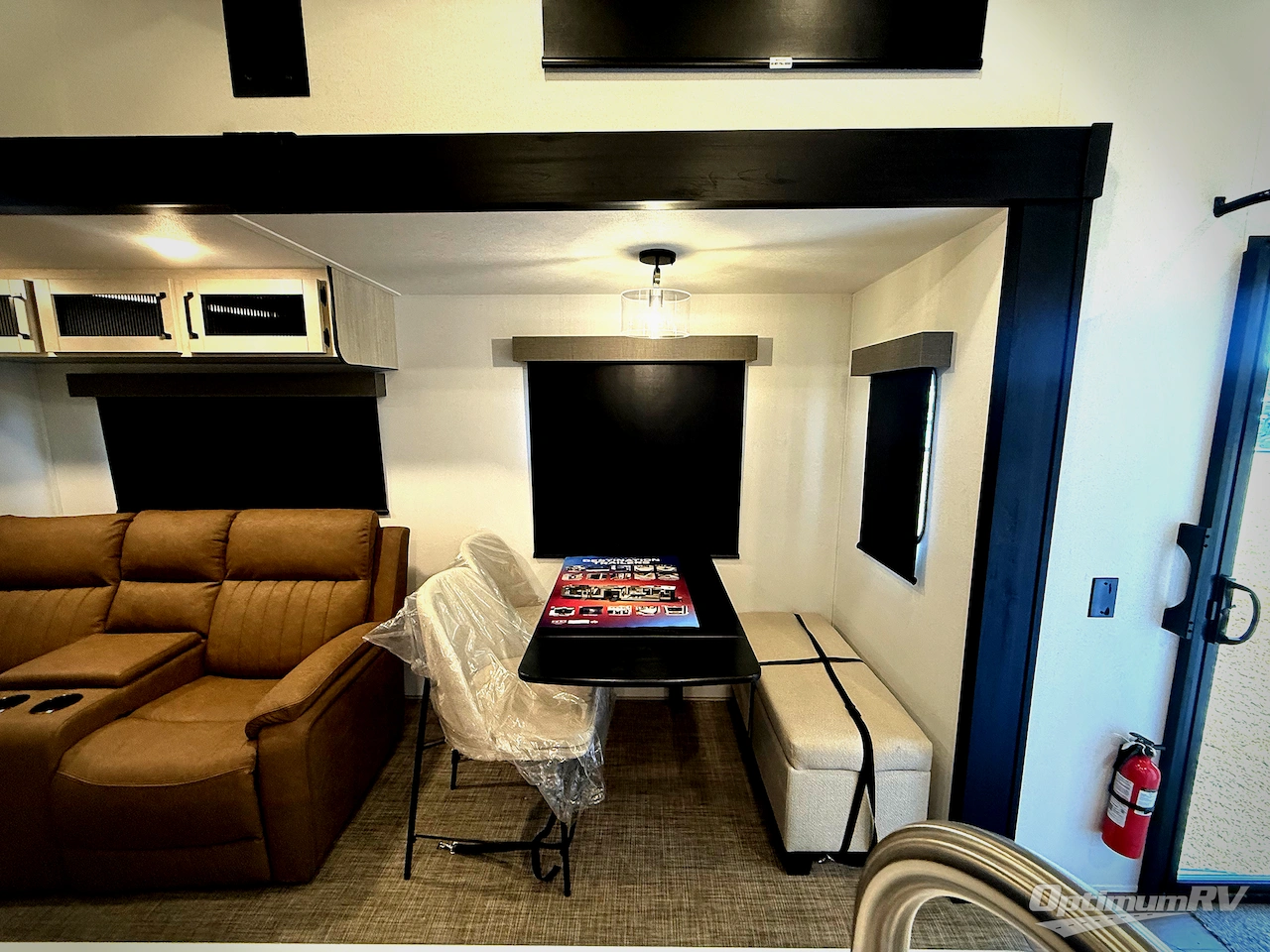 2026 Forest River Puma Vista 402LFT Photo 7