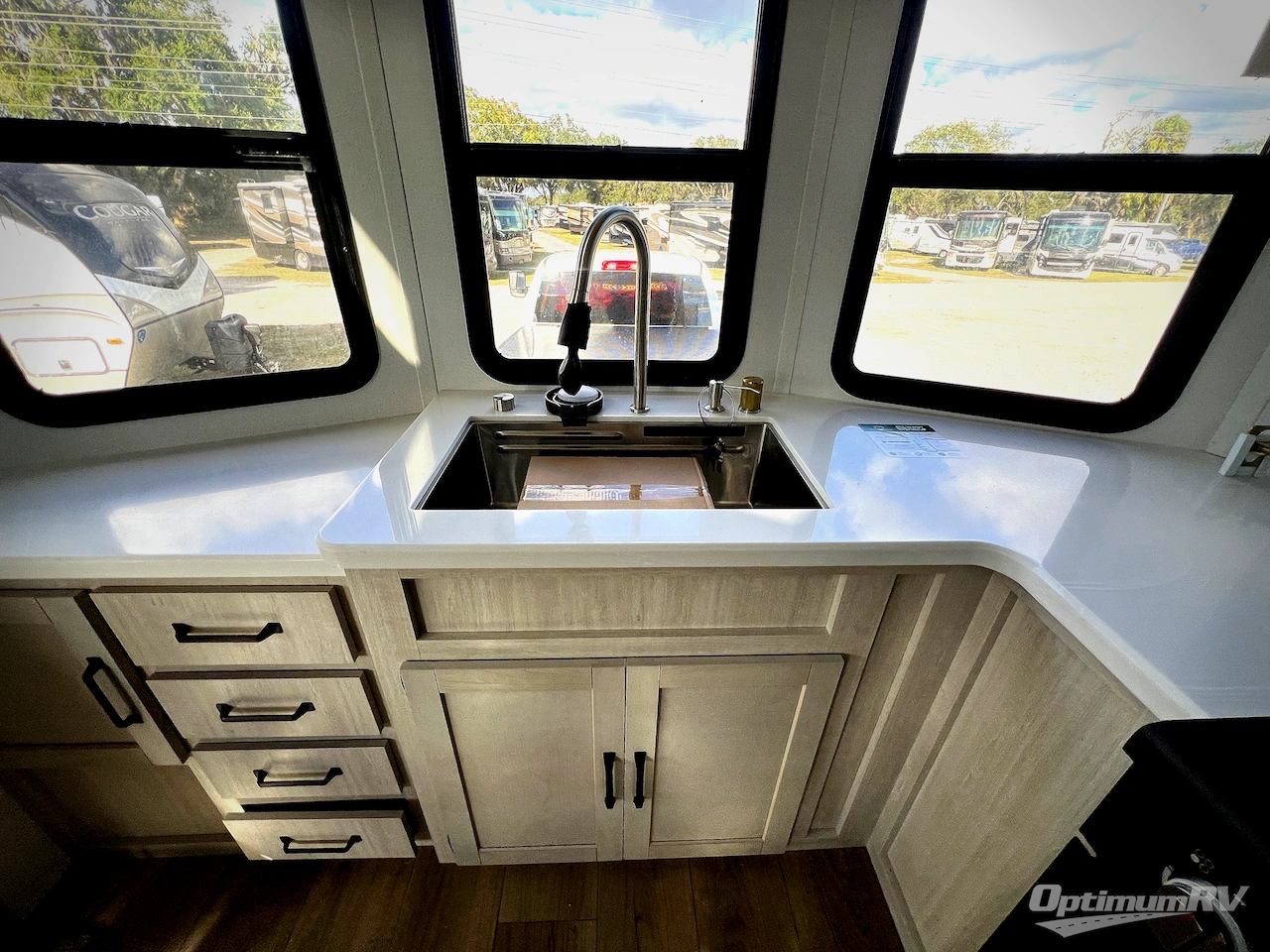 2026 Forest River Puma Vista 403LFT Photo 11